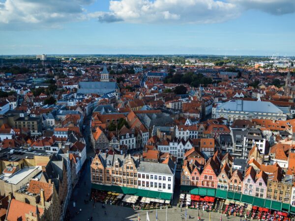 pexels-gotta-be-worth-it-5215147